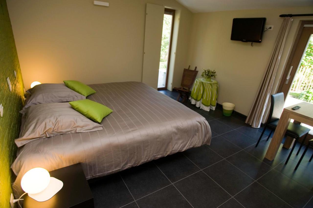 De Kiezel Bed & Breakfast Hasselt Exterior photo
